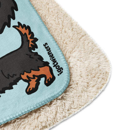 THE LONGEST WEEN BLANKET