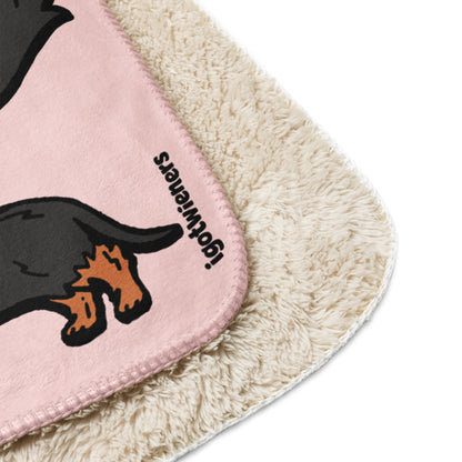 THE LONGEST WEEN BLANKET